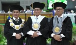 UMS Catat Sejarah: Kini Miliki 55 Guru Besar Aktif, Pendiri EWRC Indonesia Ucapkan Selamat!