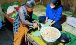 MAHASISWA UNIVERSITAS BOYOLALI MELAKSANAKAN KULIAH KERJA NYATA (KKN) SECARA MANDIRI DENGAN TEMA “ BALI DESO MBANGUN DESO “