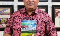 KEREN!!! LEMBAGA “EWRC INDONESIA” BEKERJASAMA DENGAN “SMB 17 KLATEN” HIBAHKAN 20 BUKU BUMDES. TERSEBAR DI BEBERAPA DAERAH DI TANAH AIR.